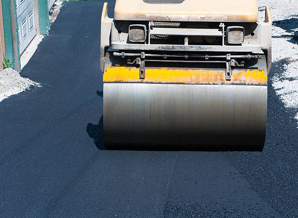 Best Asphalt Driveway Installation  in Laurel Hollow, NY